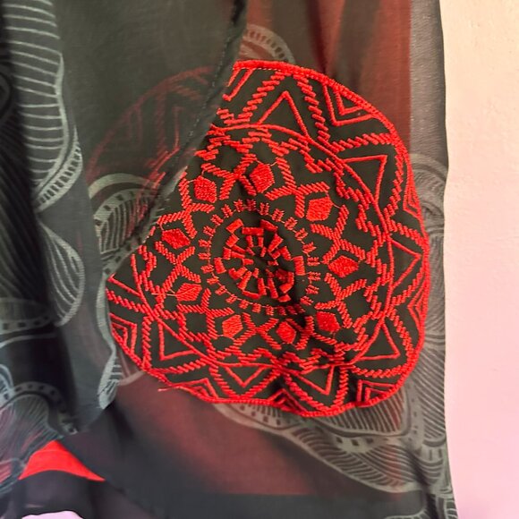 desigual black red flowy graphic print top - Picture 3 of 5